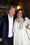 Aalsmeer 26 april 2013
Gerard Joling krijgt uit handen van de burgemeester van Aalsmeer een koninklijke onderscheiding (lintje). Patty Brard met vriend Antoine
Peter Smulders bv
