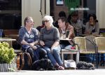 Amsterdam 15 september 2012
Peter Blok met zijn vrouw op terras.
Peter Smulders bv