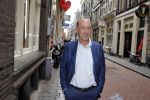 Amsterdam 13 mei 2013
Presentatie cast baantjer met oa Peter Tuinman - Rechercheur De Cock
Mike Weerts - Adjudant Vledder
Peter Rï¿½mer - Commissaris Buitendam
Miryanna van Reeden - Theaterdirectrice
Alexandra Alphenaar - Zangeres
Tom Afman - Geluidstechnicus
Sophie van Oers - Theaterbezoekster
Evert van der Meulen - Theatertechnicus
Peter Smulders bv