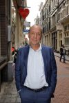 Amsterdam 13 mei 2013
Presentatie cast baantjer met oa Peter Tuinman - Rechercheur De Cock
Mike Weerts - Adjudant Vledder
Peter Rï¿½mer - Commissaris Buitendam
Miryanna van Reeden - Theaterdirectrice
Alexandra Alphenaar - Zangeres
Tom Afman - Geluidstechnicus
Sophie van Oers - Theaterbezoekster
Evert van der Meulen - Theatertechnicus
Peter Smulders bv