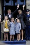 Amsterdam, 29 April 2013 Aankomst Prins Willem Alexander met Maxima en de kinderen bij het Paleis
Foto Peter Smulders BV