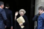 Amsterdam 16 mei 2013
Prinses Beatrix bij uitreiking appeltjes van Oranje op het paleijs op de dam
Peter Smulders bv