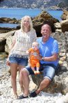 Ibiza 2 mei 2013
Sonja Bakker met man jan Reus en zoontje Bram op het strand op ibiza.
Peter Smulders bv