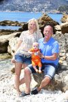 Ibiza 2 mei 2013
Sonja Bakker met man jan Reus en zoontje Bram op het strand op ibiza.
Peter Smulders bv