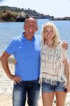 Ibiza 2 mei 2013
Sonja Bakker met man jan Reus en zoontje Bram op het strand op ibiza.
Peter Smulders bv