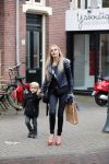 Amsterdam 14 mei 2013
Opening winkel Danie Bles op de cornelis schuytstraat. Sophie en Dex de Buisonje
Peter Smulders bv