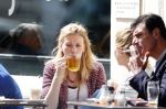 Amsterdam 15 mei 2013
Susan Smit zwanger op terras met een vriendin.
Peter Smulders bv