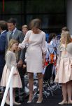 De Rijp en Amstelveen 26 april 2014
De eerste koningsdag met aan wezig Koning Willem Alexander koningin Maxima Prinses Beatrix prinses Amalia Alaexia Ariane Pieter v Vollenhoven Prinses Margriet Prins Constantijn Prinses Laurentien Prins Maurits Prinses Marilene Prins Floris Prinses Aimee Prins Pieter Christiaan Prinses Anita Prins Bernhard jr en prinses Annette.