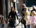 Amsterdam 30 april 2015
Carice v Houten met haar vriend Kees v Nieuwkerk op de cornelis schuytstraat