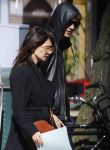 Amsterdam 30 april 2015
Carice v Houten met haar vriend Kees v Nieuwkerk op de cornelis schuytstraat