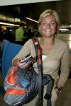 Schiphol 19 september 2005
Carolien Tensen vertrekt naar kilimajaro met 3 heren Hans Robert en Titus Kramer.
Peter Smulders bv