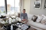 Rotterdam 2 april 2015
Stylist Chiel Harten Torres in zijn huis / appartement