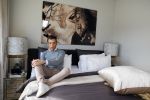 Rotterdam 2 april 2015
Stylist Chiel Harten Torres in zijn huis / appartement
