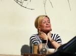 Amsterdam 21 april 2015
Connie Breukhoven geniet lekker op terras van het zonnetje