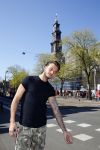 Amsterdam 15 april 2015
Dave en Dries Roelvink metselen een steen met daarop hun naam in de Westertoren. Dave heeft een tatoo van de westertoren op zijn arm staan.