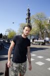 Amsterdam 15 april 2015
Dave en Dries Roelvink metselen een steen met daarop hun naam in de Westertoren. Dave heeft een tatoo van de westertoren op zijn arm staan.