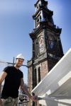 Amsterdam 15 april 2015
Dave en Dries Roelvink metselen een steen met daarop hun naam in de Westertoren. Dave heeft een tatoo van de westertoren op zijn arm staan.