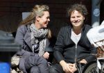 Amsterdam 14 april 2015
Dirk en Suze Zeelenberg op terras op de cornelis schuytstraat