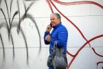 Amsterdam 30 april 2015
Dries Roelvink bellend op straat
