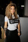 Rotterdam 9 april 2015
Fajah Lourens met haar nieuwe vriend bij de opening van de nieuwe zaak waar Winston Post de manager is in het Hilton Hotel.