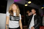 Rotterdam 9 april 2015
Fajah Lourens met haar nieuwe vriend bij de opening van de nieuwe zaak waar Winston Post de manager is in het Hilton Hotel.
