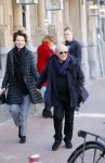 Amsterdam 12 april 2015
Premiere sunshine boys in het nieuwe de la mar theater. Frans Weisz en partner Regina van Gelderen