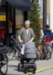 Amsterdam 10 april 2015
Hajo Bruins met zijn dochter op de pc hooftstraat