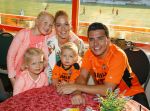 Volendam 15 april 2015
Het mini jan Smit stadion is vanavond geopend met een serie penaltie s van Henk Veerman en Robert Muhren op Jan Smit als keeper. Ook Liza Fem Emma en Senn waren aanwezen alsmede ome Cor