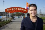 Volendam 15 april 2015
Het mini jan Smit stadion is vanavond geopend met een serie penaltie s van Henk Veerman en Robert Muhren op Jan Smit als keeper. Ook Liza Fem Emma en Senn waren aanwezen alsmede ome Cor
