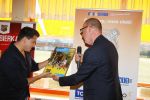 Volendam 15 april 2015
Het mini jan Smit stadion is vanavond geopend met een serie penaltie s van Henk Veerman en Robert Muhren op Jan Smit als keeper. Ook Liza Fem Emma en Senn waren aanwezen alsmede ome Cor