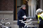 Amsterdam 28 april 2015
Johan Derksen op straat in Amsterdam.