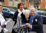 Amsterdam 11 april 2015  
Presentatie boek en 70e verjaardag van Joop Braakhekke bij le Garage. Zijn moeder van 104 jaar oud was aanwezig.