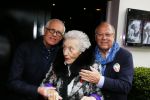 Amsterdam 11 april 2015  
Presentatie boek en 70e verjaardag van Joop Braakhekke bij le Garage. Zijn moeder van 104 jaar oud was aanwezig.