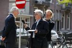 Amsterdam 21 april 2015  
Jop Ubbens wordt geintervieuwd op de cornelis schuytstraat