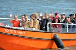 Dordrecht, 27 April 2015
Koningsdag 2015 met Koningin Willem-Alexander, Koningin Maxima, Prinses Amalia, Prinses Alexia em Prinses Ariane, Prins Constatijn, Prinses Laurentien, Prins Maurits, Prinses Marilene, Prinses Annette, Prins Bernhard Jr., Prins Pieter Christiaan en Prinses Anita