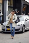 Amsterdam 8 april 2015
Kristina Bozilovic met haar jaguar op de pc hooftstraat