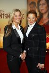 Amsterdam 20 april 2015 
Premiere de ontsnapping in het nieuwe de la mar met in de hoofdrollen Isa Hoes en Edwin Jonker. Heleen v Royen heeft het boek geschreven. Marlies Dekkers met dochter