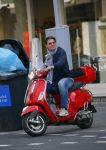 Amsterdam 24 april 2015
Martijn Krabbe op vespa scooter boodschappen doen.