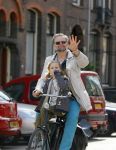 Amsterdam 21 april 2015  
Patrick Stoof met dochter op de fiets.