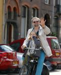 Amsterdam 21 april 2015  
Patrick Stoof met dochter op de fiets.