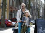 Amsterdam 21 april 2015  
Patrick Stoof met dochter op de fiets.
