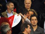 Eindhoven 18 april 2015
PSV_ Heerneveen 4-1 . Psv kampioen. Pieter v d Hoogenband en zijn nieuwe vriendin Marie JosÃ© Crooijmans verliefd op de tribune.
