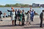 Dordrecht, 27 April 2015
Koningsdag 2015 met Koningin Willem-Alexander, Koningin Maxima, Prinses Amalia, Prinses Alexia em Prinses Ariane, Prins Constatijn, Prinses Laurentien, Prins Maurits, Prinses Marilene, Prinses Annette, Prins Bernhard Jr., Prins Pieter Christiaan en Prinses Anita