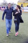 Beverwijk 27 april 2015
Rafael v d Vaart organiseert een voetbaltournooi bij vv Kennemers. Zijn vader Ramon en moeder Lolita werken ook mee. Sabia Engizek komt natuurlijk kijken en verricht de aftrap.