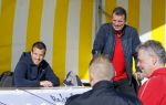 Beverwijk 27 april 2015
Rafael v d Vaart organiseert een voetbaltournooi bij vv Kennemers. Zijn vader Ramon en moeder Lolita werken ook mee. Sabia Engizek komt natuurlijk kijken en verricht de aftrap.