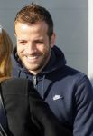 Beverwijk 27 april 2015
Rafael v d Vaart organiseert een voetbaltournooi bij vv Kennemers. Zijn vader Ramon en moeder Lolita werken ook mee. Sabia Engizek komt natuurlijk kijken en verricht de aftrap.