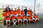 Beverwijk 27 april 2015
Rafael v d Vaart organiseert een voetbaltournooi bij vv Kennemers. Zijn vader Ramon en moeder Lolita werken ook mee. Sabia Engizek komt natuurlijk kijken en verricht de aftrap.