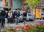 Amsterdam 28 april 2015
Rolf Snoeren (Viktor&Rolf) met zijn partner fietsend door amsterdam