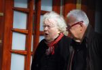 Amsterdam 24 april 2015
Rudi Fuchs met wandelstok in de beethovenstraat.