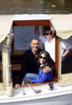 Ammsterdam 10 april 2015
Ruud Gullit en zijn vriendin Maggie Jiminez gaan varen op de grachten van amsterdam met zijn dochter Felicity en vrienden